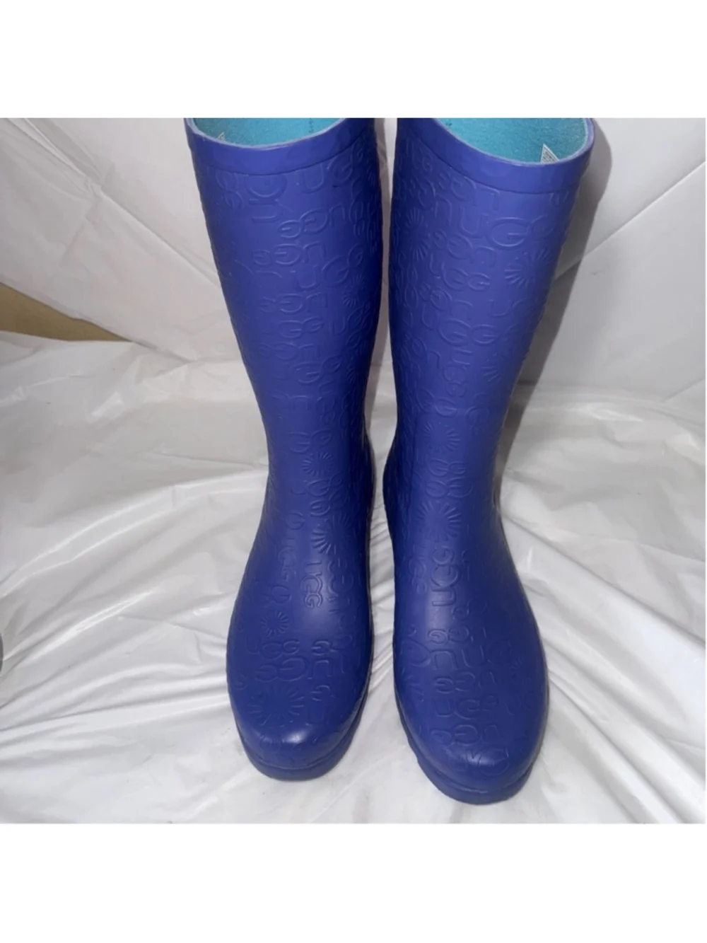 UGG Rain Boots size 7